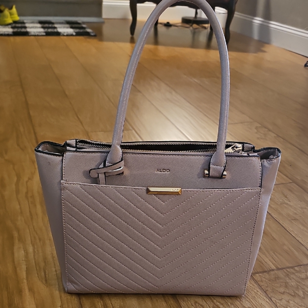 Aldo Women's Elegant Pale Pink Purse